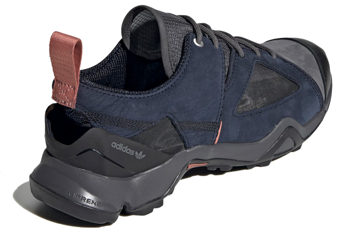 Shop OAMC x 阿迪达斯 Type 04 '传奇墨色' FV7122