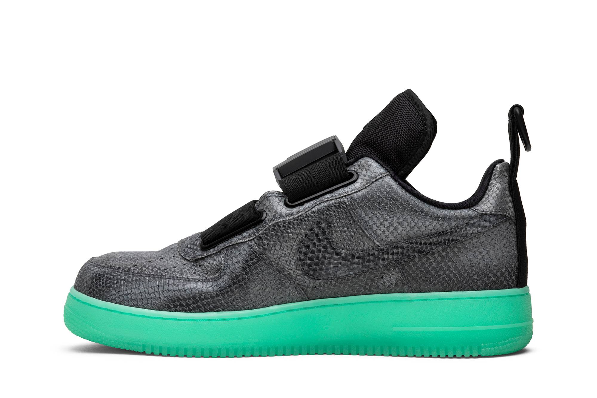 Lookbook 오델 베컴 주니어 x 나이키 에어포스 1 유틸리티 '쿨 그레이' AV2040-001