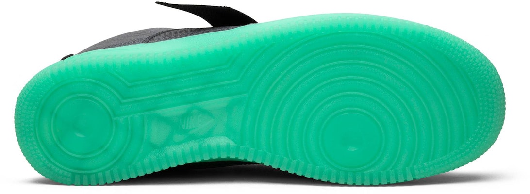 Odell Beckham Jr. x Nike 空军1号 Utility "酷灰" AV2040-001 Shop Odell Beckham Jr. x Nike 空军1号 Utility "酷灰" AV2040-001