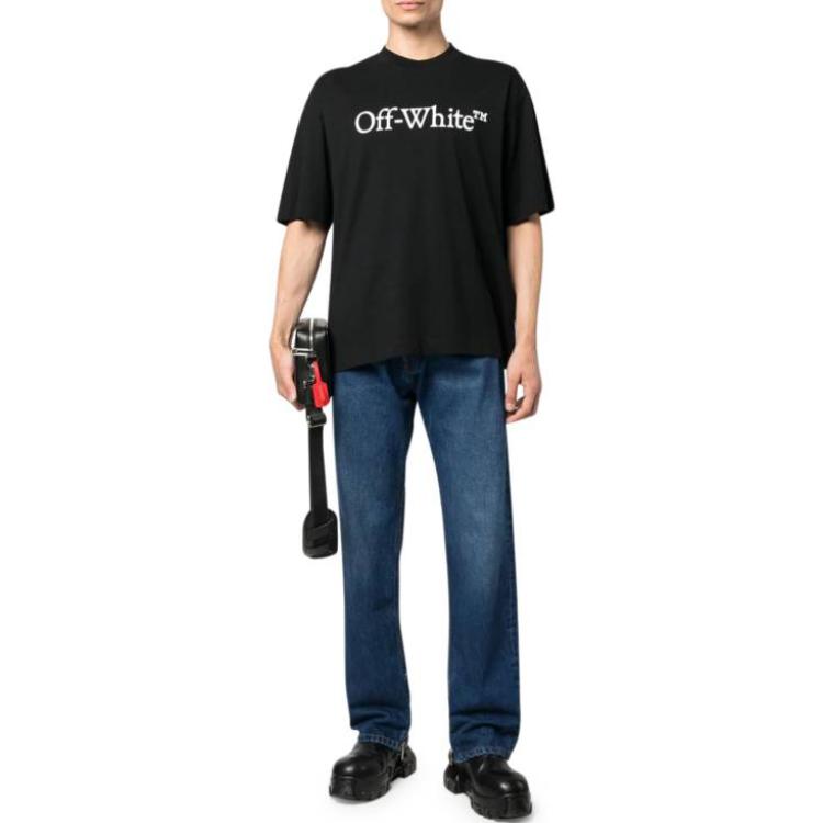 Lookbook OFF-WHITE 高腰宽松直筒牛仔裤 蓝色 OMYA177F23DEN0024400