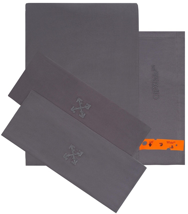 off-white-arrow-double-bed-set-flannel-grey