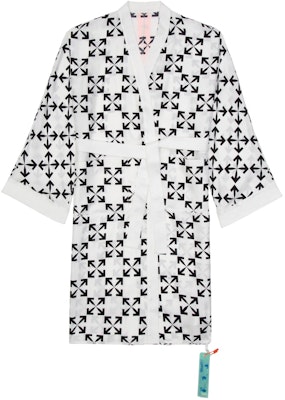 オフホワイト アロー柄 シルクローブ (白/黒)
Buy オフホワイト アロー柄 シルクローブ (白/黒)