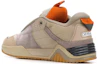 Shop Off-White 箭头滑板鞋 '米色' OMIA186E20LEA0016161