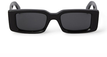 オフホワイト アーサー長方形サングラス ブラック/ダークグレー Order オフホワイト アーサー長方形サングラス ブラック/ダークグレー