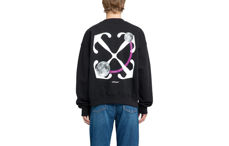 Lookbook 오프화이트 블랙 루즈핏 레터 프린트 크루넥 맨투맨 남성용 OMBA054F23FLE0101001