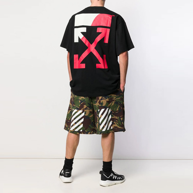 OFF-WHITE Black T-Shirt with Back Arrow Print OMAA038S191850061020 圖 4