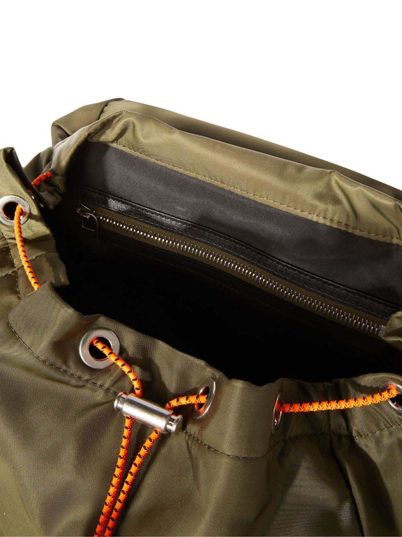 Off-White Courrie Flap Drawstring Backpack Moss Green/Multicolor 圖 3