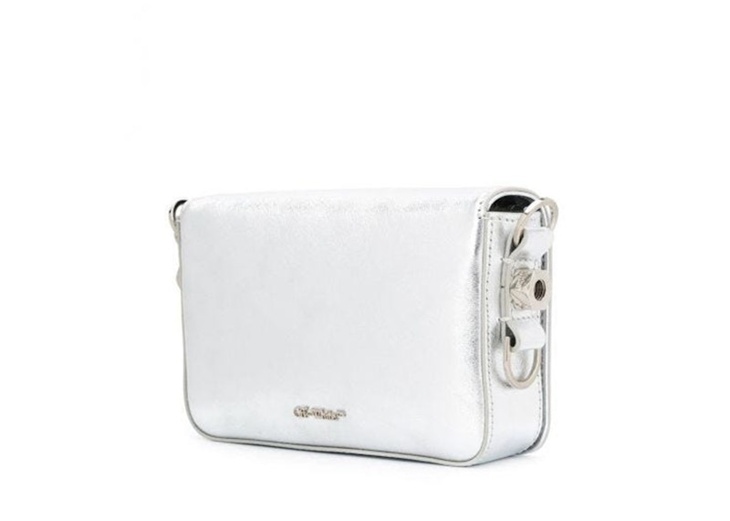 Order OFF-WHITE 鱼骨标识FW20迷你翻盖包 银色