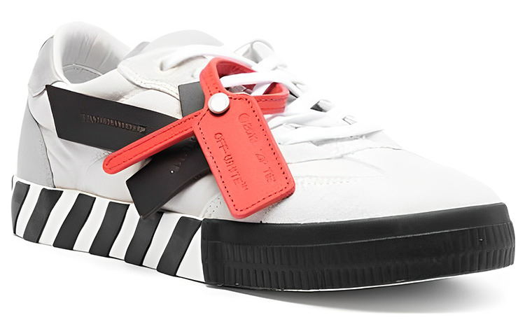 Lookbook Off-White浮箭低帮硫化皮革'白黑'鞋 OMIA232S23LEA0010110