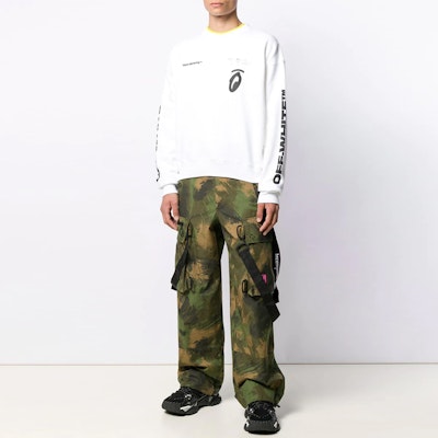 Sudadera Blanca OFF-WHITE FW19 Arrow Graphic Crewneck. OMBA035E19D250100110 Lookbook Sudadera Blanca OFF-WHITE FW19 Arrow Graphic Crewneck. OMBA035E19D250100110