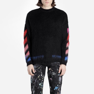 OFF-WHITE FW19 Sweater Hitam Mohair dengan Rekaan Anak Panah Belakang. OMHA036E19B020241088 Shop OFF-WHITE FW19 Sweater Hitam Mohair dengan Rekaan Anak Panah Belakang. OMHA036E19B020241088