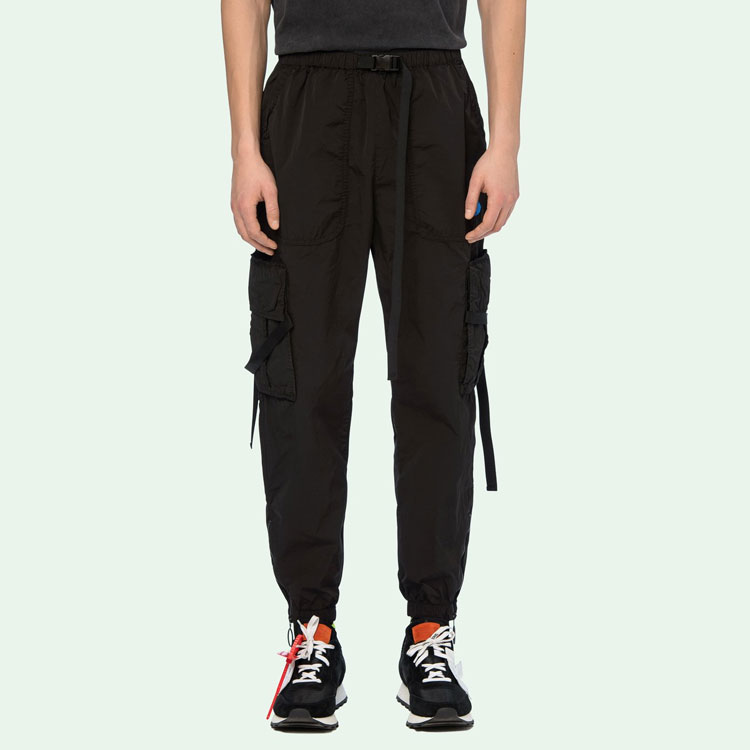 Shop OFF-WHITE FW19 Celana Cargo Oranye dengan Banyak Kantong Hitam OMCF004F19F010201001