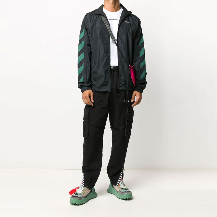 Shop OFF-WHITE FW20 多口袋工裝長褲 黑色 OMCF004E20FAB0011001