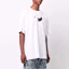 Shop OFF-WHITE FW21 Kaos Oversized Panah Grafis Putih Lengan Pendek OMAA038F21JER0080110