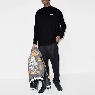 OFF-WHITE FW21 箭头标志长袖宽松版型黑色T恤 OMAB032C99JER0011001 Lookbook OFF-WHITE FW21 箭头标志长袖宽松版型黑色T恤 OMAB032C99JER0011001