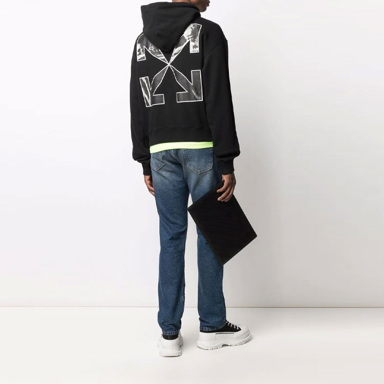 OFF-WHITE FW21 Caravaggio Arrow Hoodie Black Fashion. OMBB037F21FLE0101001 圖 8