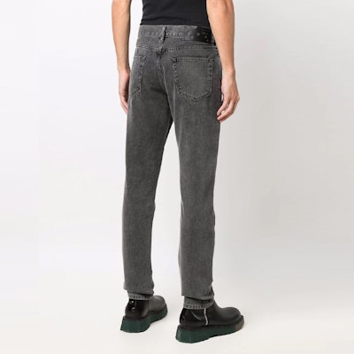 OFF-WHITE FW21 Seluar Jeans Slim Fit Kelabu Distressed OMYA074F21DEN0070601 Purchase OFF-WHITE FW21 Seluar Jeans Slim Fit Kelabu Distressed OMYA074F21DEN0070601