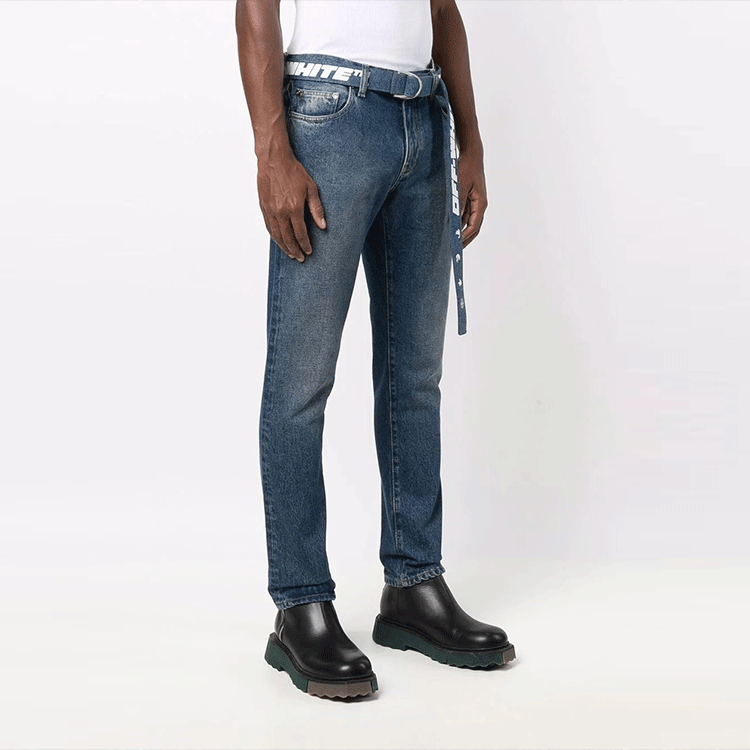 Shop OFF-WHITE FW21 藍色收腰帶修身牛仔褲 休閒丹寧褲 OMYA127F21DEN0024501