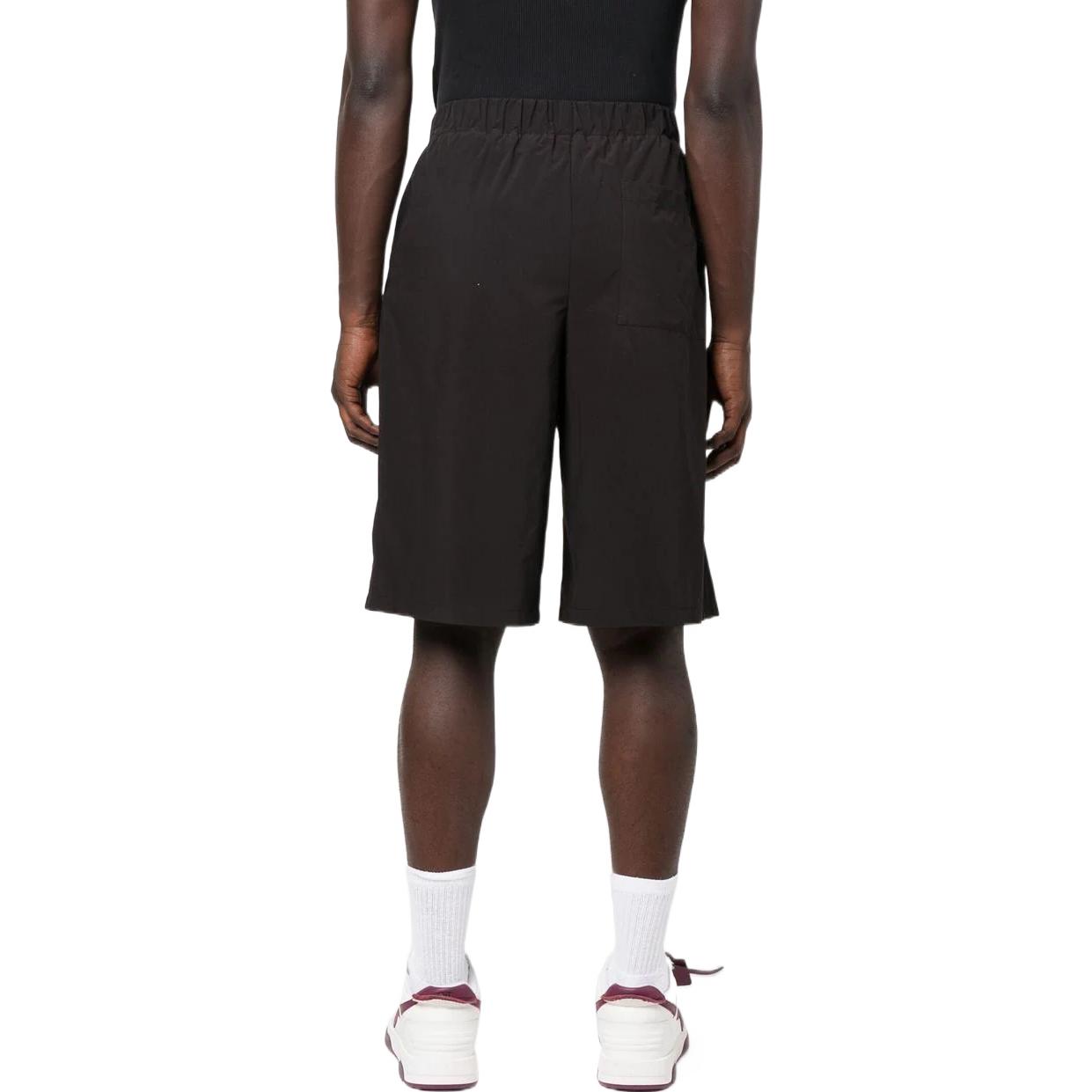 Shop OFF-WHITE FW22 纯色标志印花松紧腰短裤 黑色 男士直筒休闲裤 OMCB070C99FAB0011001