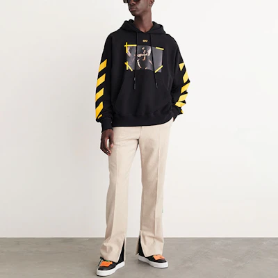 OFF-WHITE 2022秋冬黑色条纹印花连帽卫衣 男款 OMBB085C99FLE0081001 Lookbook OFF-WHITE 2022秋冬黑色条纹印花连帽卫衣 男款 OMBB085C99FLE0081001
