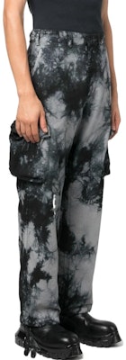 OFF-WHITE FW22 Tie-Dye Cargo Pants with 3D Pockets Black Menswear OMCF032F22FAB0010701 Purchase OFF-WHITE FW22 Tie-Dye Cargo Pants with 3D Pockets Black Menswear OMCF032F22FAB0010701
