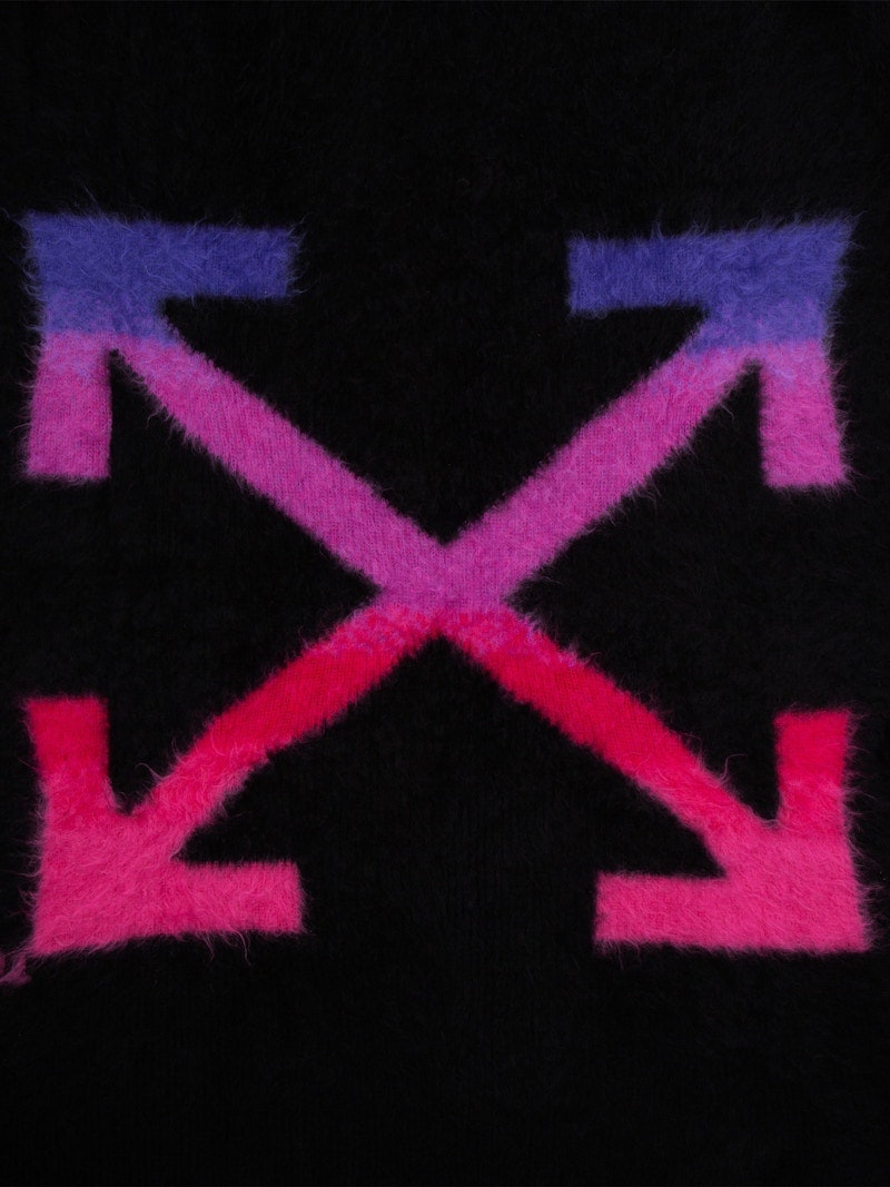 off-white-gradient-blanket-black-fucsia-fluo