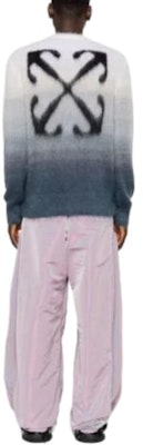 OFF-WHITE Gradient Crewneck Long Sleeve Knit Sweater Kelabu Lelaki Regular Fit. OMHE170F24KNI0010610 Shop OFF-WHITE Gradient Crewneck Long Sleeve Knit Sweater Kelabu Lelaki Regular Fit. OMHE170F24KNI0010610