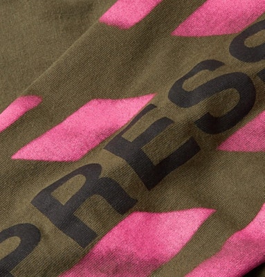 OFF-WHITE印象主义对角模板长袖T恤军绿色/粉色/黑色 Lookbook OFF-WHITE印象主义对角模板长袖T恤军绿色/粉色/黑色