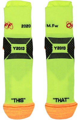 오프화이트 산업 양말 노/검
Buy 오프화이트 산업 양말 노/검