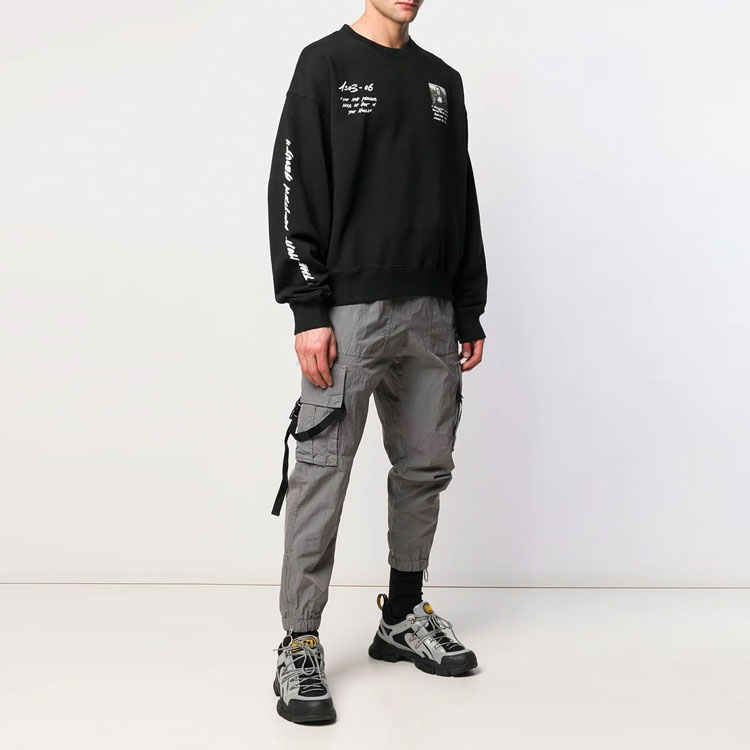 Shop Off-White Mona Lisa SS19 Crewneck Sweatshirt Hitam OMBA035S190030051020