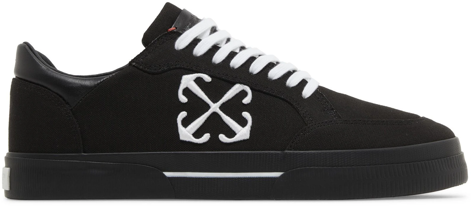 off-white-new-low-vulcanized-black-white-omia-293-s24-fab-0011001