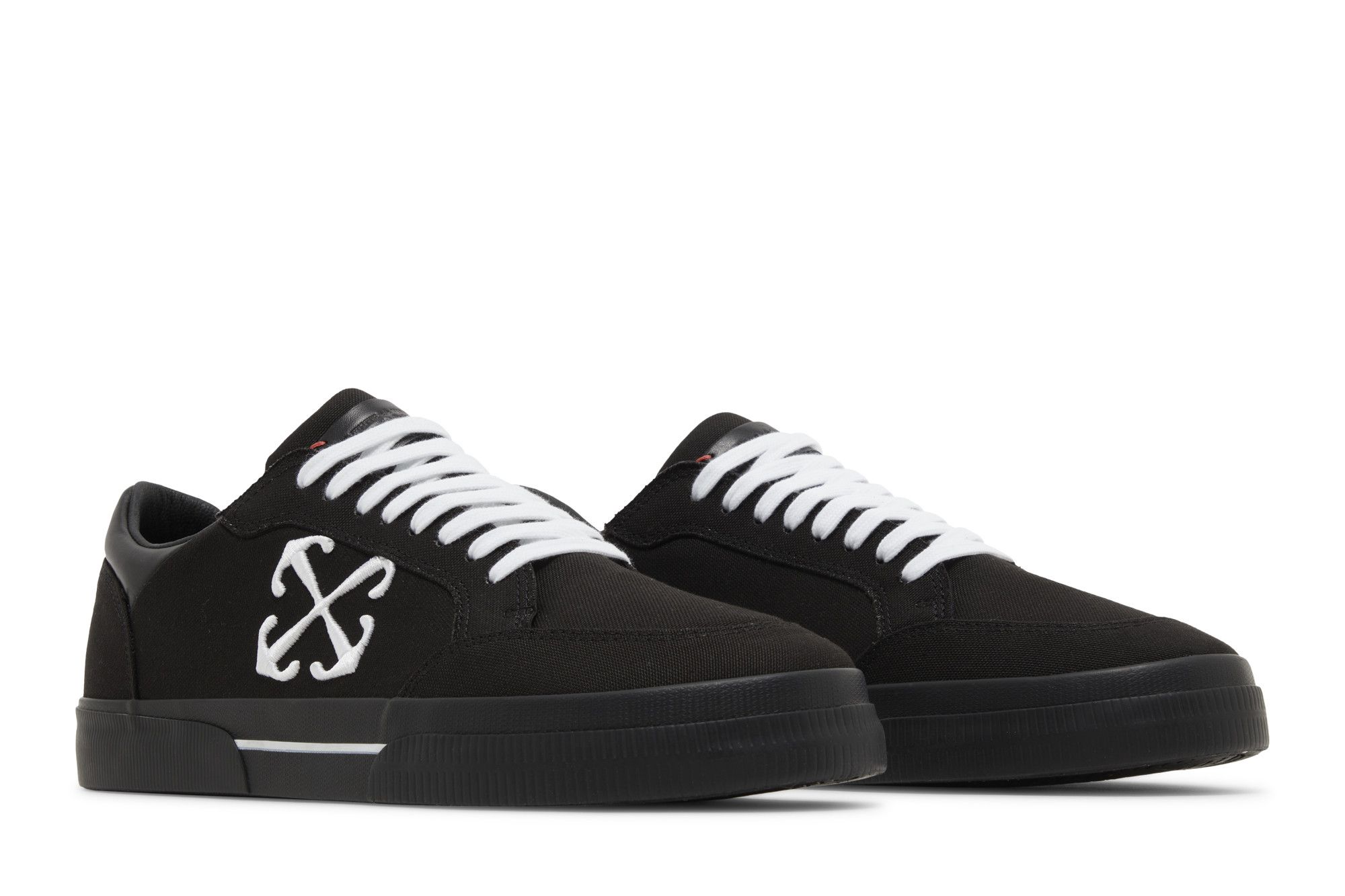 Cheap Off-White New Low Vulcanized 'Black White' OMIA293S24FAB0011001