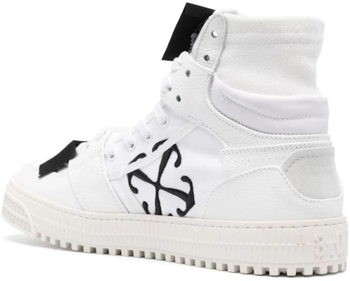 OFF-WHITE 小牛皮 舒適簡約 高幫 板鞋 男款 白色 Lookbook OFF-WHITE 小牛皮 舒適簡約 高幫 板鞋 男款 白色