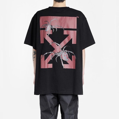 Off-White Oversized Fit Arachno Arrows T-Shirt Black Lookbook Off-White Oversized Fit Arachno Arrows T-Shirt Black