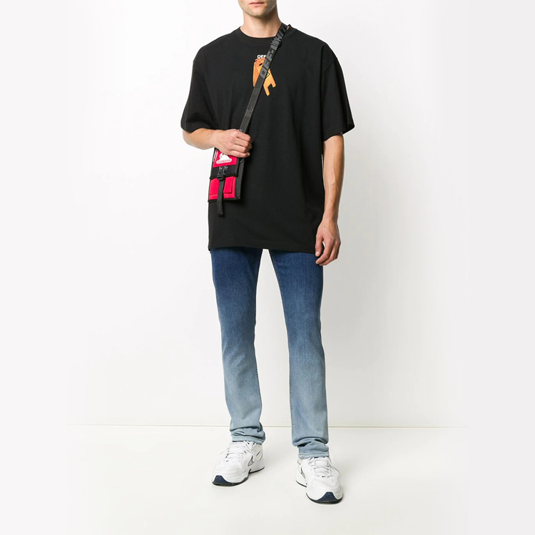 OFF-WHITE Pascal Skull Print Oversized Short Sleeve Tee - Black OMAA038F20FAB0011010 圖 5