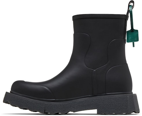 Off-White Rain Boot 'Black Fuchsia' OMID016F22MAT0011035 Lookbook Off-White Rain Boot 'Black Fuchsia' OMID016F22MAT0011035