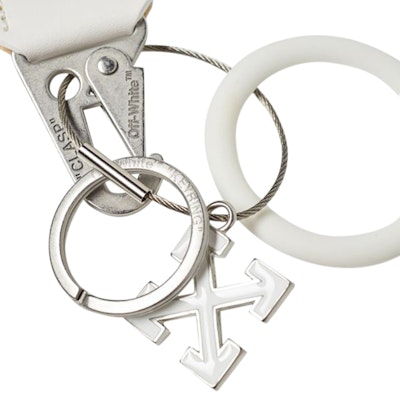 Off-White Rubber Industrial Keychain Black Lookbook Off-White Rubber Industrial Keychain Black