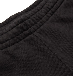 黑色多彩Off-White修身版'Kiss'印花短裤 Order 黑色多彩Off-White修身版'Kiss'印花短裤