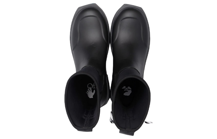 Shop Off-White海绵橡胶雨靴'雨天专用-黑蓝' OMIA230F21MAT001-1001
