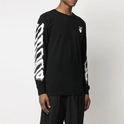 OFF-WHITE 噴漆箭頭圖案長袖 T 恤 黑白色 Shop OFF-WHITE 噴漆箭頭圖案長袖 T 恤 黑白色