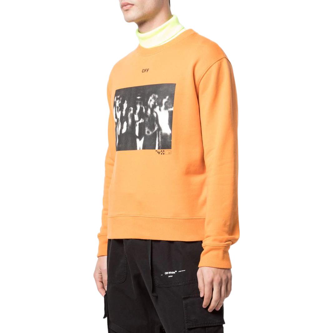 Purchase OFF-WHITE Baju Crewneck Cetakan Spray Paint Oren Regular Fit. OMBA025R20E300151910