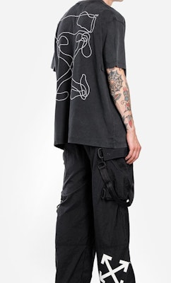 OFF-WHITE SS20 抽象箭头刺绣黑色宽松T恤 OMAA038F191850111001 Sizing OFF-WHITE SS20 抽象箭头刺绣黑色宽松T恤 OMAA038F191850111001