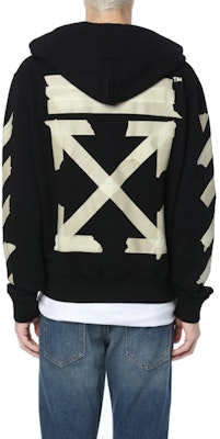 OFF-WHITE SS20 Hoodie Hitam Gold Tape Arrow Print OMBE001R20E300021048 Purchase OFF-WHITE SS20 Hoodie Hitam Gold Tape Arrow Print OMBE001R20E300021048