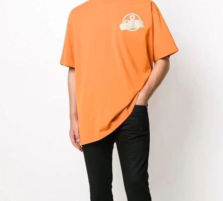OFF-WHITE SS20 橙金箭頭貼布寬鬆版短袖T恤 OMAA038R201850021948 Lookbook OFF-WHITE SS20 橙金箭頭貼布寬鬆版短袖T恤 OMAA038R201850021948