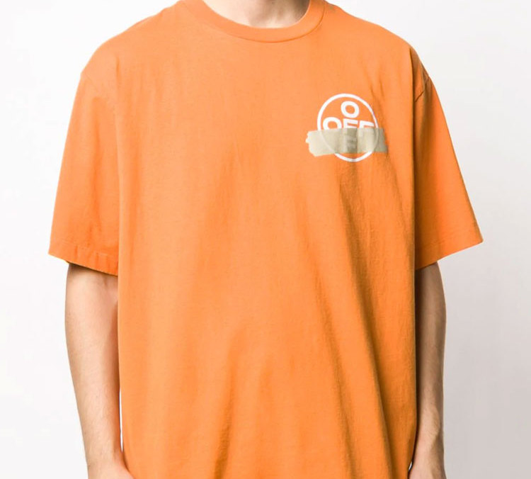 Shop OFF-WHITE SS20 橙金箭頭貼布寬鬆版短袖T恤 OMAA038R201850021948