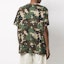 Shop OFF-WHITE SS21迷彩印花宽松版短袖T恤 OMAA038S21JER0165600