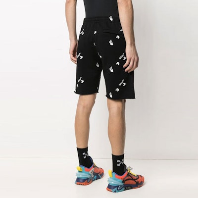 OFF-WHITE SS21 Celana Pendek Logo Besar Hitam OMCI006R21FLE0031001 Shop OFF-WHITE SS21 Celana Pendek Logo Besar Hitam OMCI006R21FLE0031001