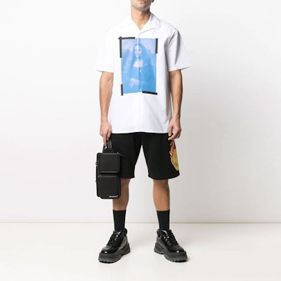 OFF-WHITE SS21 印花短袖襯衫 白色 男款 OMGA163R21FAB0020110 Lookbook OFF-WHITE SS21 印花短袖襯衫 白色 男款 OMGA163R21FAB0020110
