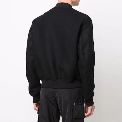 オフホワイト SS22 ロゴパッチ バーシティジャケット ブラック OMEA305C99FAB0011020 Purchase オフホワイト SS22 ロゴパッチ バーシティジャケット ブラック OMEA305C99FAB0011020