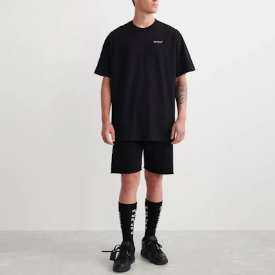 OFF-WHITE SS22 Marker Arrow Loose Fit Black Tee Short Sleeve OMAA038C99JER0051001 Lookbook OFF-WHITE SS22 Marker Arrow Loose Fit Black Tee Short Sleeve OMAA038C99JER0051001